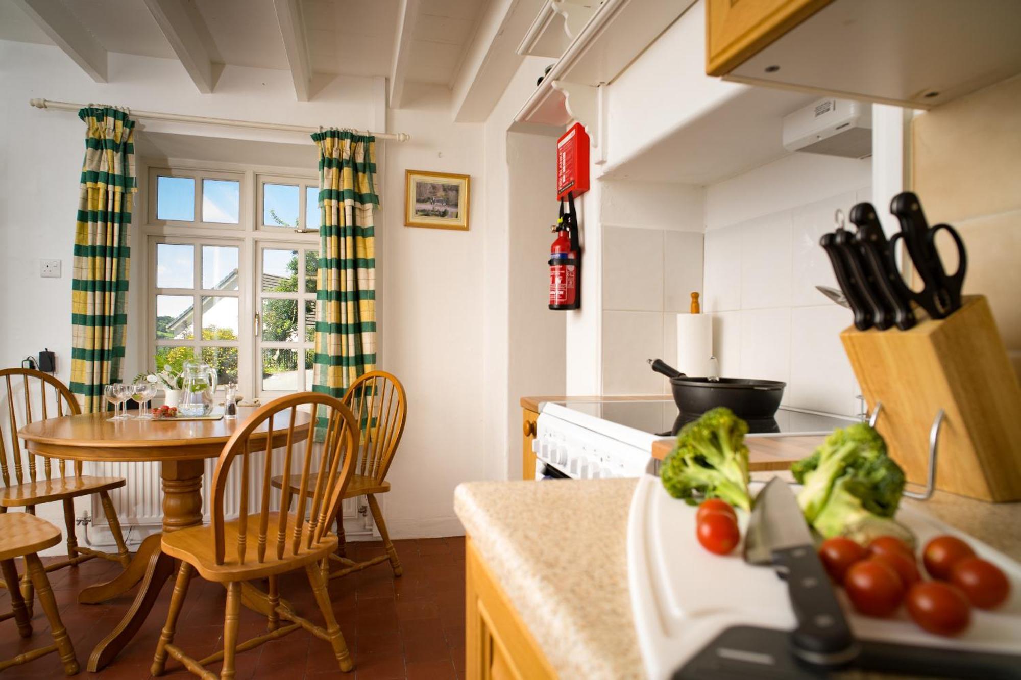 Garden Cottage Newcastle Emlyn Zewnętrze zdjęcie